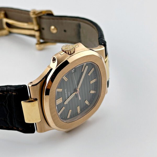 Patek Philippe Nautilus 5711R-001 Rose Gold Brown Dial