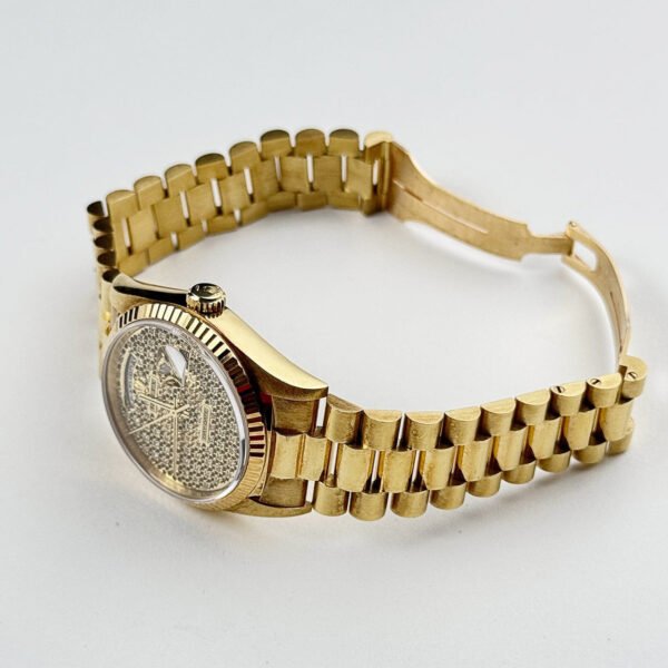 Rolex Day-Date 18238 Yellow Gold Skeleton Pavè Diamond Dial