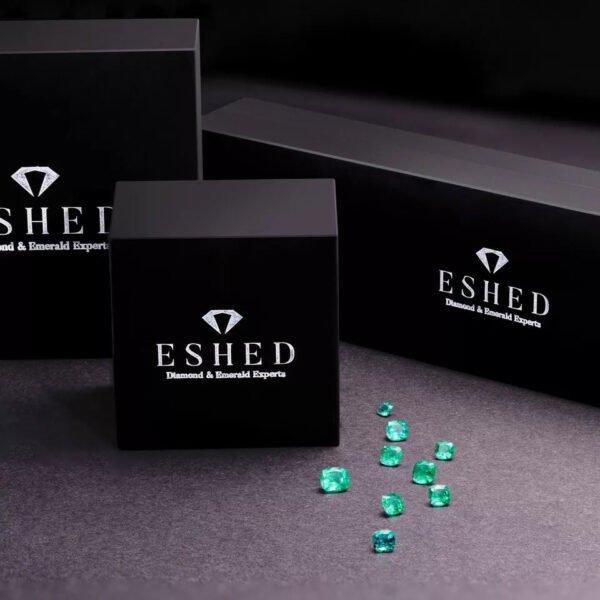 3.81 Carat Natural Loose Emerald, Green Rectangular, AGL Certified Fine Jewelry