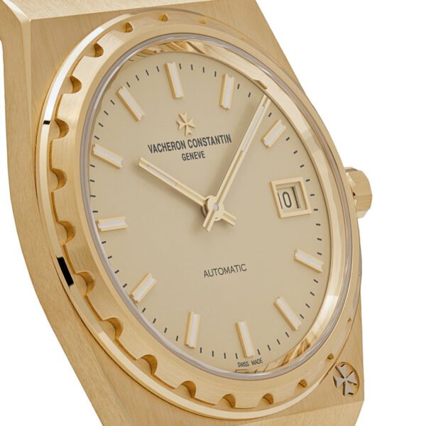 Vacheron Constantin Historiques 222 Yellow Gold Champagne Dial
