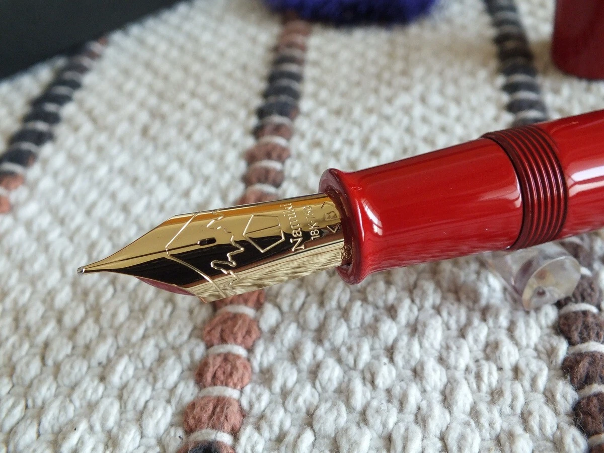 Namiki Urushi Lacquer Vermilion No.50 Emperor 18K Fountain Pen