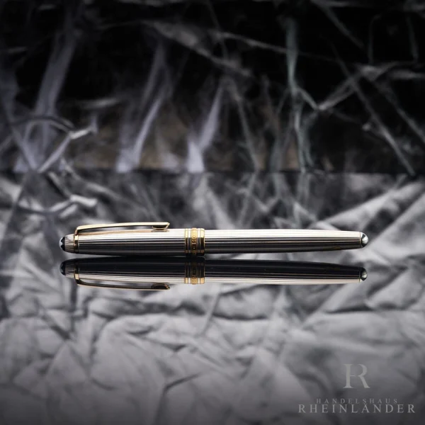 Montblanc Meisterstück Solitaire Sterling Silver Pinstripe Fountain Pen