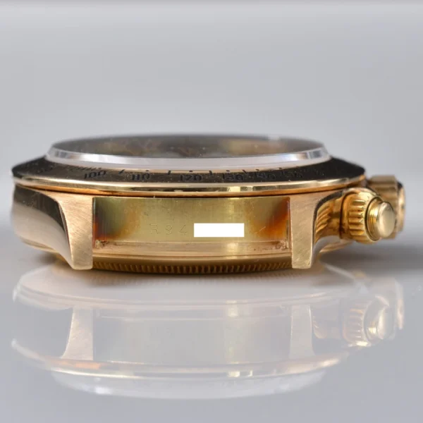 ROLEX Daytona 16528 Floating Porcelain dial R94 Series gold 18KT Full Set 1988’s
