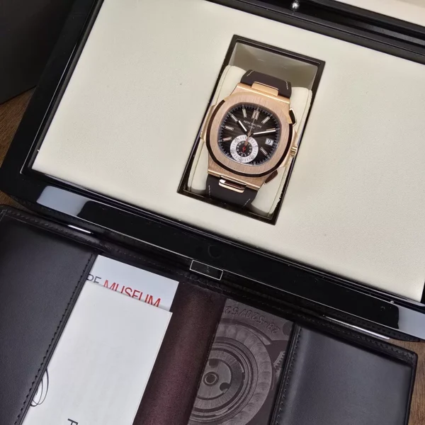 MINT PATEK PHILIPPE NAUTILUS 40.5MM 5980R-001 FLYBACK CHRONO 18K ROSE GOLD B&P