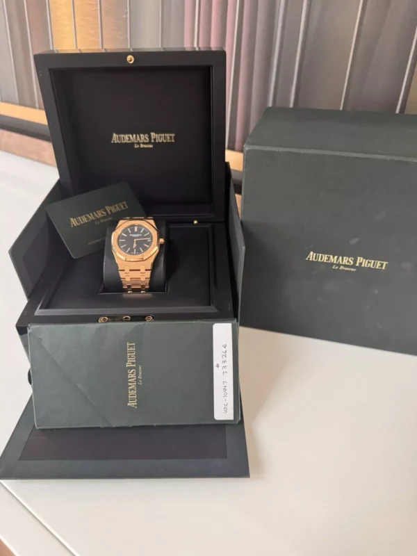 Audemars Piguet Royal Oak 39mm Jumbo Extra Thin Blue Dial Rose Gold