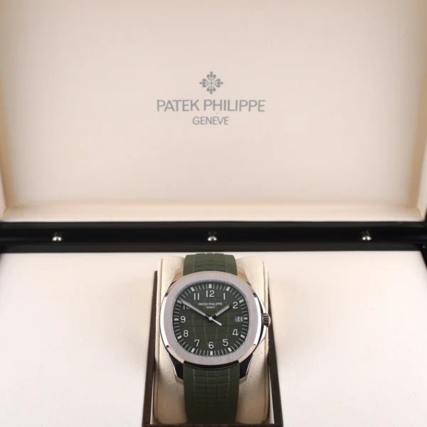 Patek Philippe Aquanaut Jumbo 18K White Gold Khaki Green Men's Watch 5168G-010