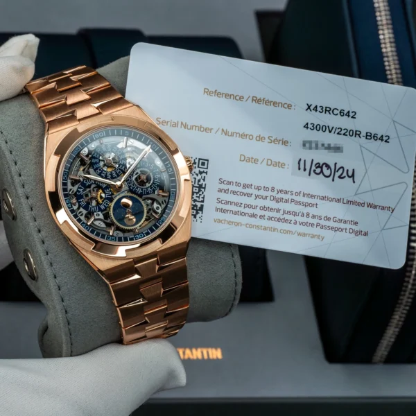 Vacheron Constantin Overseas Perpetual Calendar Ultra-Thin 4300V/220R-B642