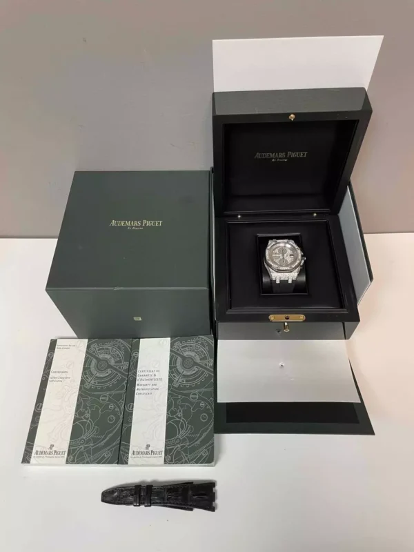 Audemars Piguet Royal Oak Offshore 42mm 18k White Gold Factory Diamond 26067BCZZ
