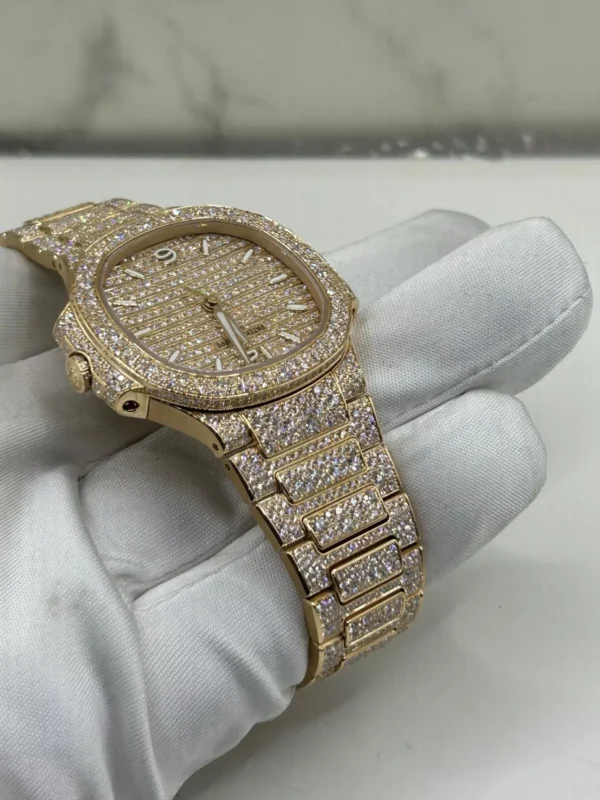 Patek Philippe Nautilus Watch Factory Diamonds Rose Gold 35mm 7118/1450R-001