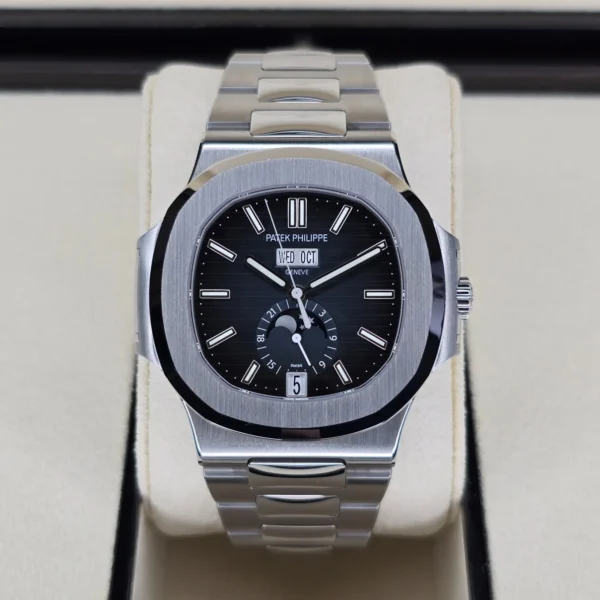 PATEK PHILIPPE NAUTILUS 40.5MM 5726/1A-014 BLUE DIAL ANNUAL CALENDAR STEEL B&P