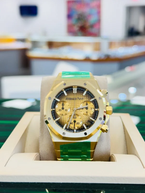 Audemars Piguet Royal Oak Chronograph 41 26240BA.OO.1320BA.02 Yellow Gold Smoke