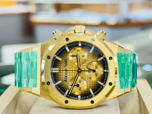 Audemars Piguet Royal Oak Chronograph 41 26240BA.OO.1320BA.02 Yellow Gold Smoke