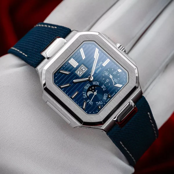 Patek Philippe Cubitus 5822P-001 Platinum Blue Dial Complete Set 5822P