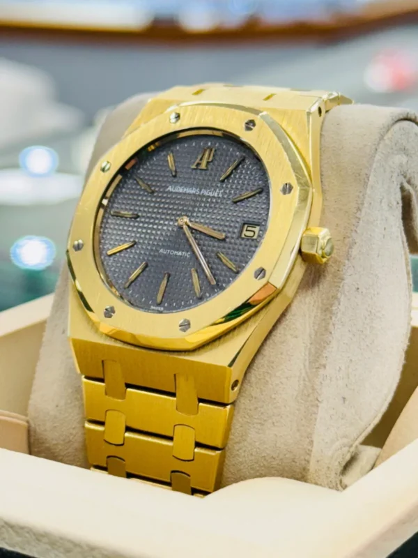 Audemars Piguet Royal Oak jumbo Ultra Thin 18K Yellow Gold Gray Dial 5402BA