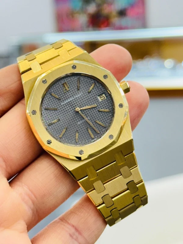 Audemars Piguet Royal Oak jumbo Ultra Thin 18K Yellow Gold Gray Dial 5402BA