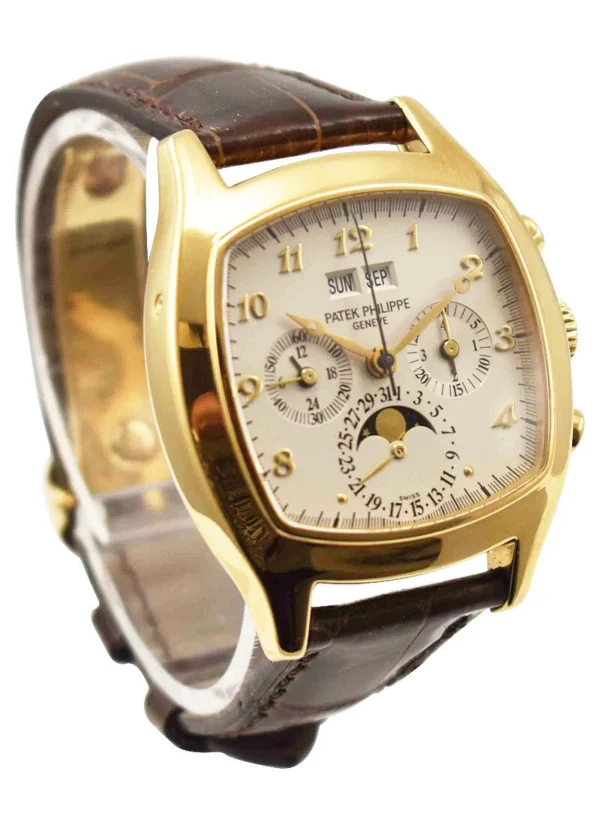 PATEK PHILIPPE - Perpetual Calendar Chrono 5020J in Yellow Gold