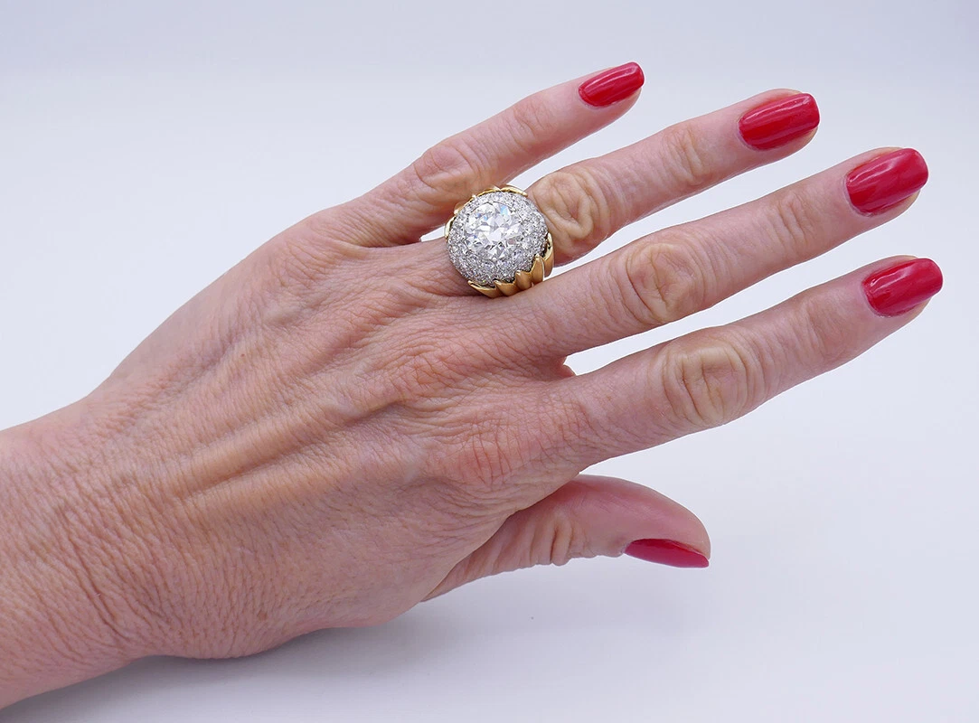 Verdura Vintage Ring 18k Gold Diamond 5.01-carat J SI2 GIA Estate Jewelry