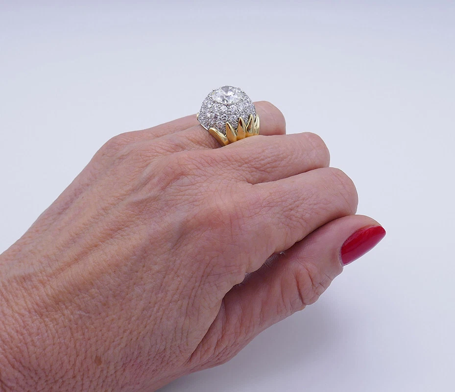 Verdura Vintage Ring 18k Gold Diamond 5.01-carat J SI2 GIA Estate Jewelry