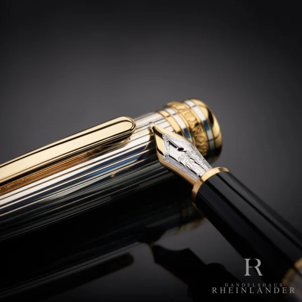 Montblanc Meisterstück Solitaire Sterling Silver Pinstripe Fountain Pen