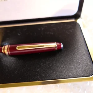 MONTBLANC MEISTERSTUCK 144 BORDEAUX BURGUNDY FOUNTAIN PEN