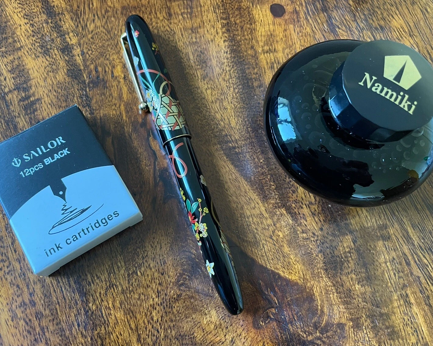 Pilot Namiki Nippon Art ‘Flower Basket’ Medium Nib Fountain Pen- UNUSED