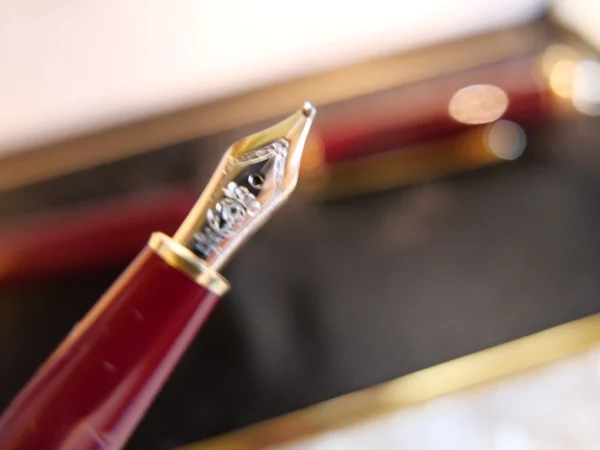 MONTBLANC MEISTERSTUCK 144 BORDEAUX BURGUNDY FOUNTAIN PEN