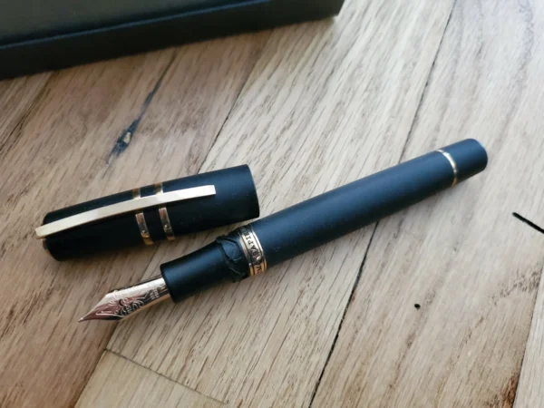 VISCONTI HOMO SAPIENS LAVA BRONZE AGE OVERSIZED FOUNTAIN PEN.