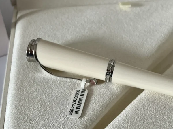 MONTBLANC Princesse Grace De Monaco (Ivory) Muses Edition Ballpoint Bp-Pen