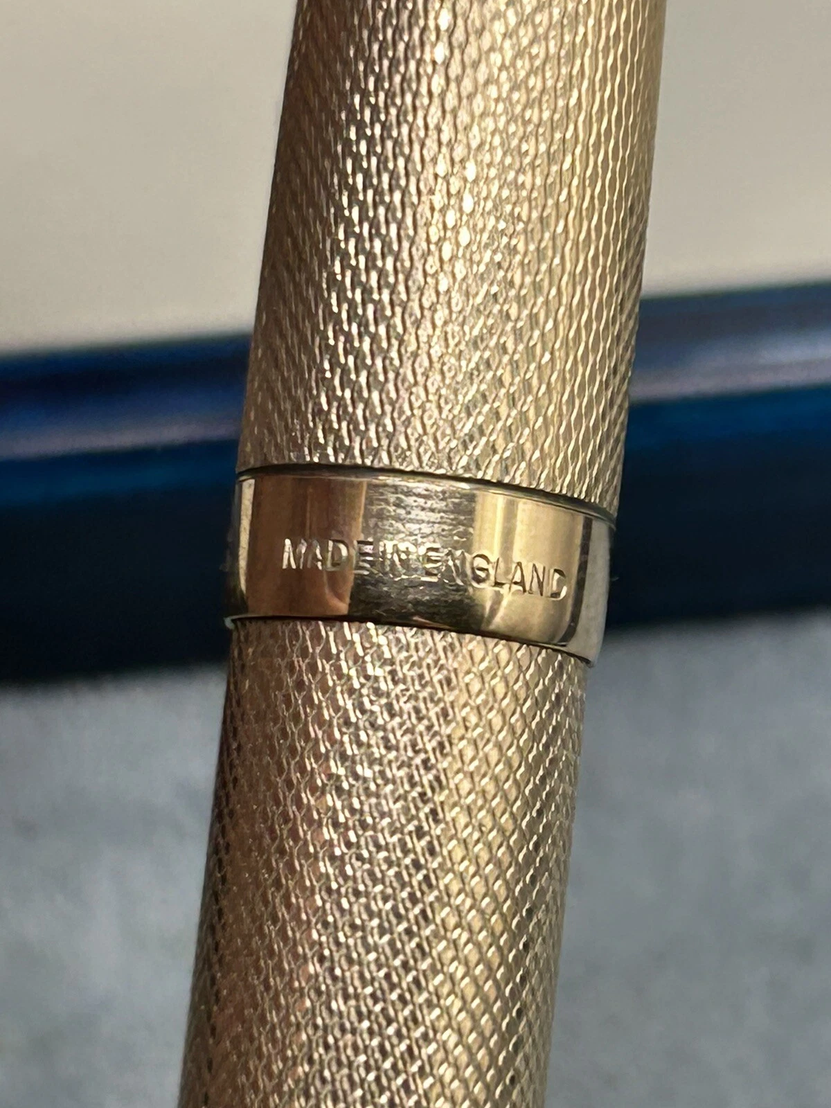 Vintage Parker 61 Presidential 9ct Gold Grain D’Orge Fountain pen