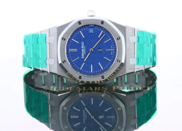 Audemars Piguet Royal Oak 39mm Jumbo Extra-Thin White Gold 16202BC.OO.1240BC.02