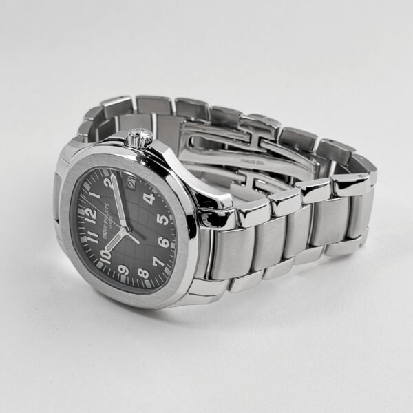 Patek Philippe Aquanaut 5167/1A-001 Selfwinding Stainless Steel Black Dial (2014)