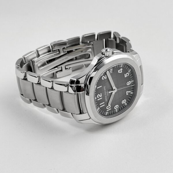 Patek Philippe Aquanaut 5167/1A-001 Selfwinding Stainless Steel Black Dial (2014)