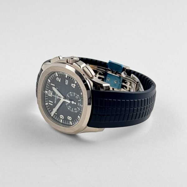 Patek Philippe Aquanaut 5968G-001 White Gold Blue Dial (2022)