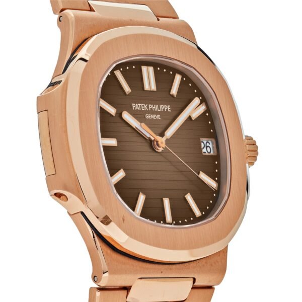 Patek Philippe Nautilus 5711/1R-001 Rose Gold Brown Dial Date (2021)