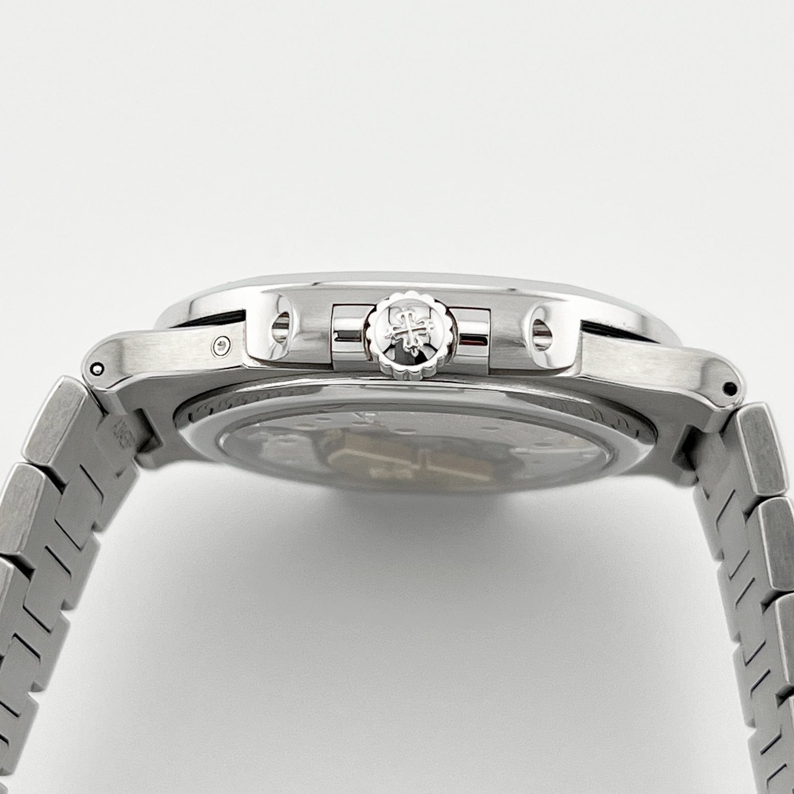 Patek Philippe Nautilus 5712/1A-001 Moon Phases Stainless Steel Blue Dial (2017)