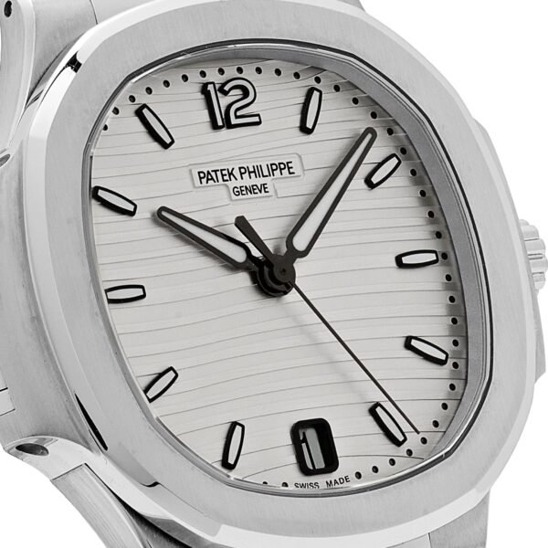 Patek Philippe Nautilus 7118/1A-010 Stainless Steel Silvery Opaline Dial (2024)