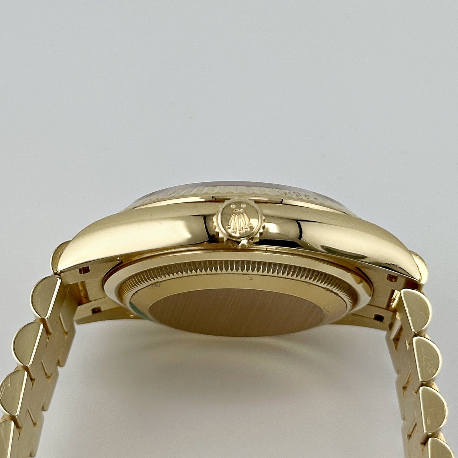 Rolex Day-Date 36 128238 Yellow Gold Green Ombré Diamond Dial