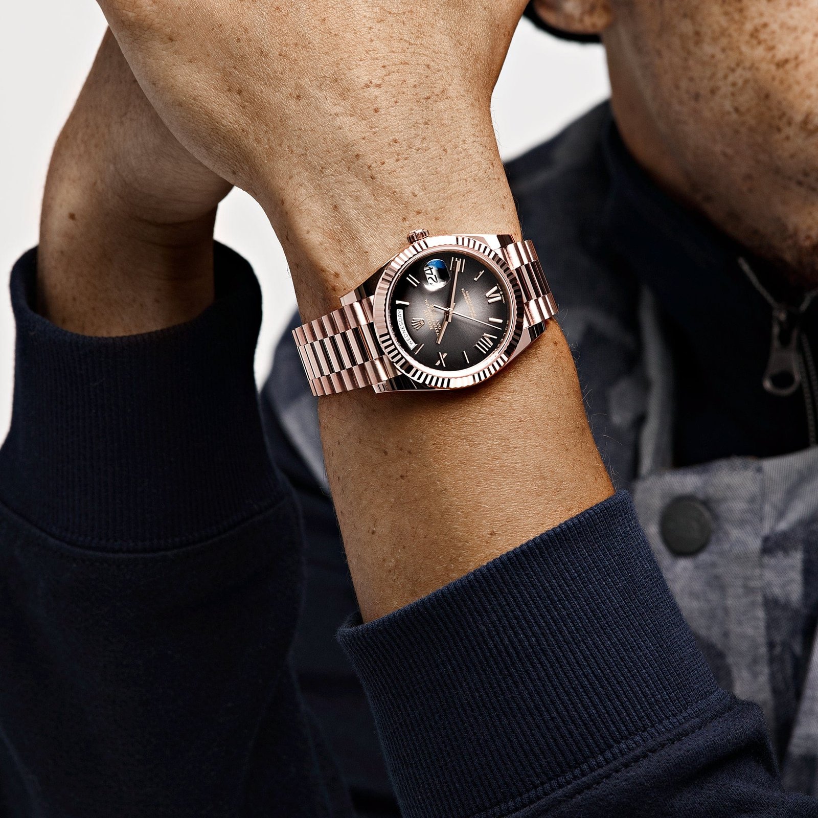 Rolex Day-Date 40 228235 Rose Gold Slate Ombre Dial