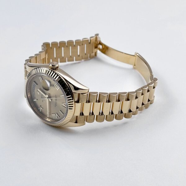 Rolex Day-Date 40 228238 Yellow Gold Champagne Roman Dial (2024)