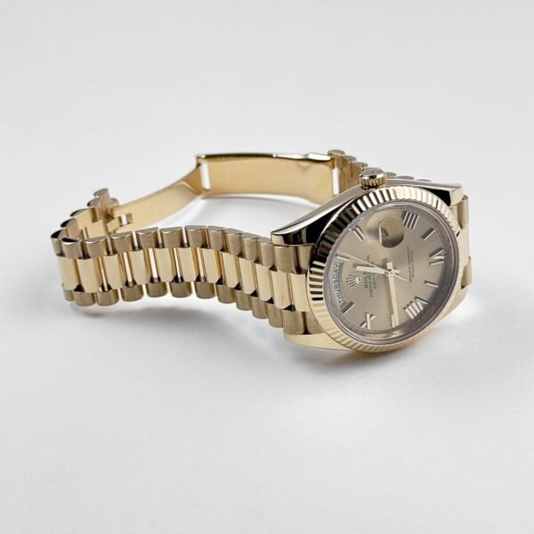Rolex Day-Date 40 228238 Yellow Gold Champagne Roman Dial (2024)