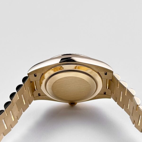 Rolex Day-Date 40 228238 Yellow Gold Champagne Roman Dial (2024)