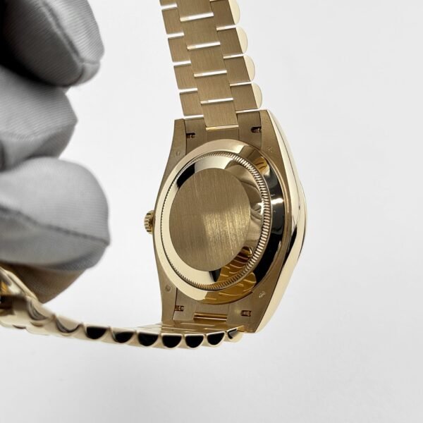 Rolex Day-Date 40 228238 Yellow Gold Champagne Roman Dial (2024)