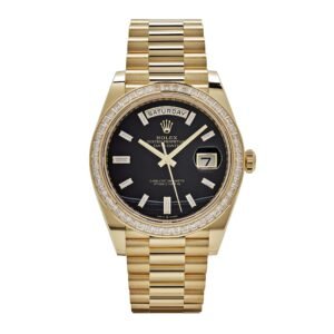 Rolex Day-Date 40 228398TBR Yellow Gold Onyx Baguette Diamond Dial Baguette Bezel (2023)