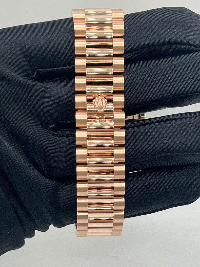 Rolex Day-Date 36 128235 Rose Gold White Dial