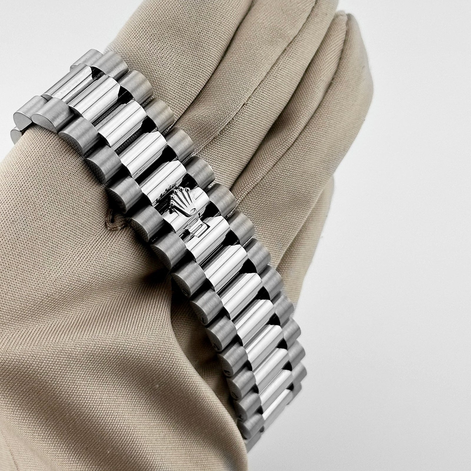 Rolex Day-Date 40 228239 White Gold Blue Ombre Roman Numeral Dial (2024)