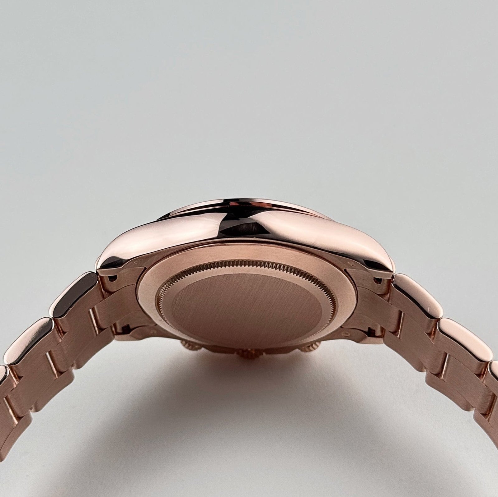 Rolex Daytona 116505 Rose Gold Sundust Diamond Baguette Dial (2015)