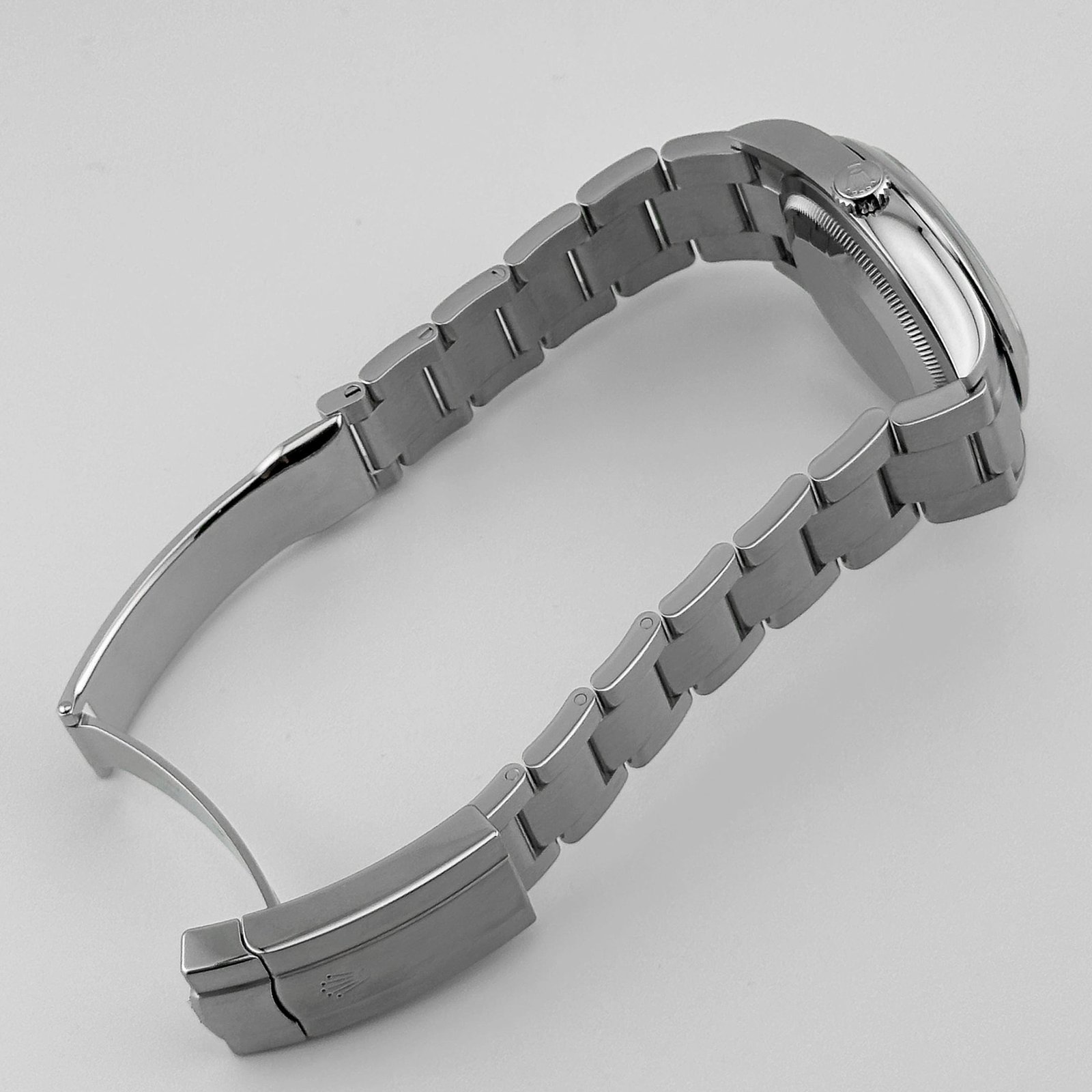 Rolex Oyster Perpetual 41 124300 Stainless Steel 'Celebration Motif' Dial (2024)