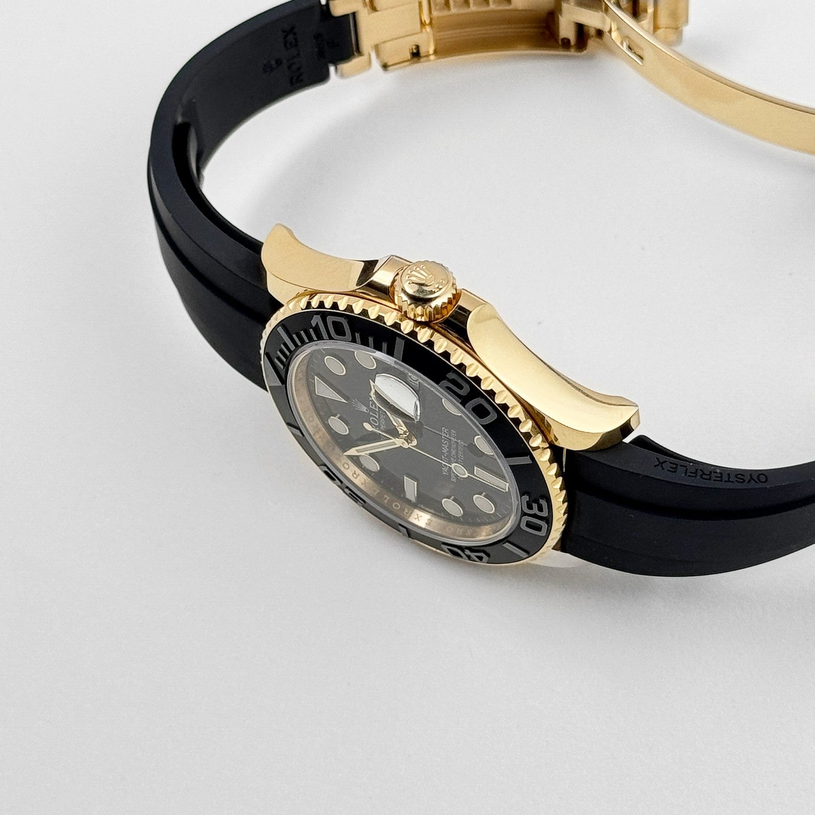 Rolex Yacht-Master 42 226658 Yellow Gold Oysterflex (2023)